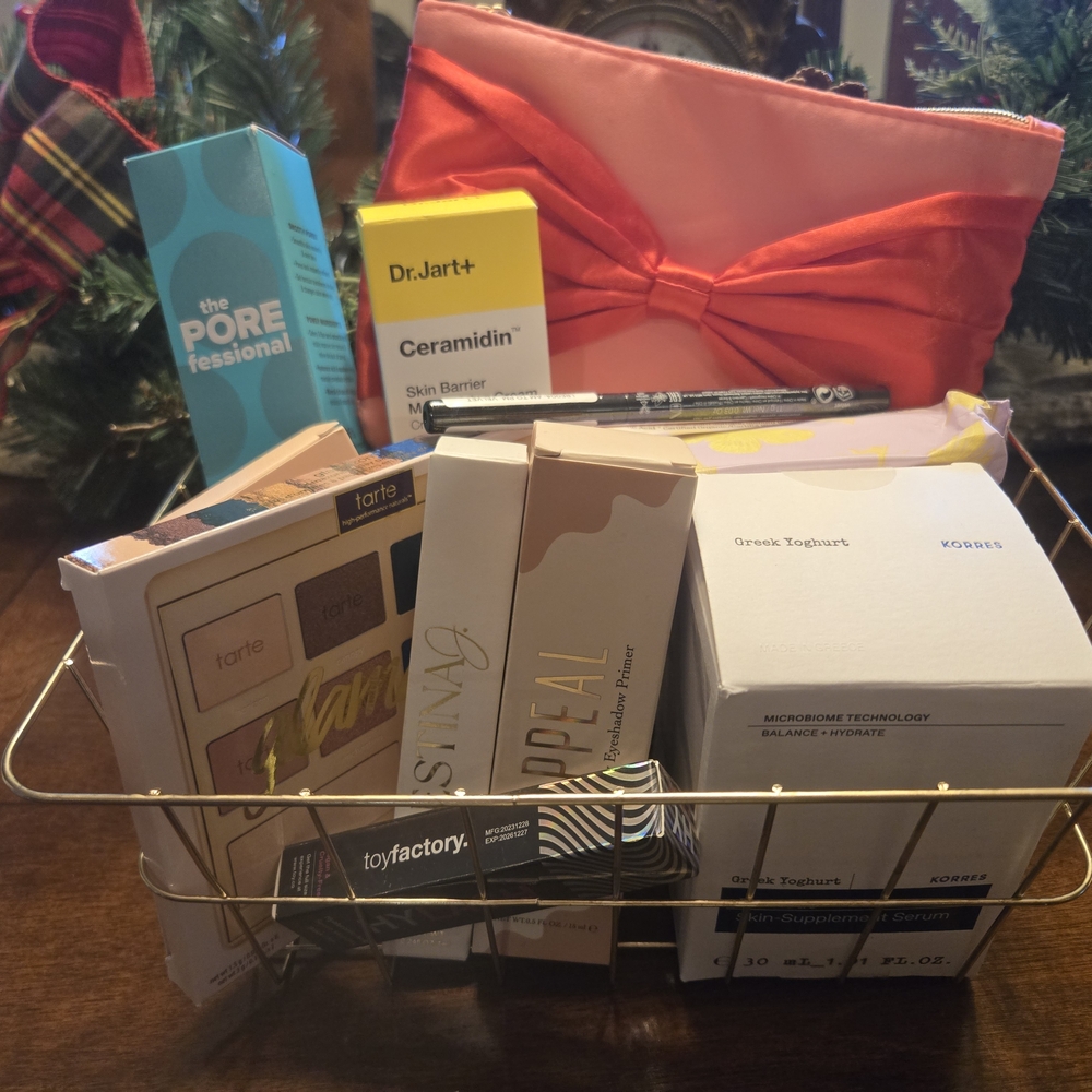 Skincare and Makeup Gift Set with Pink Bag $293+ Value!